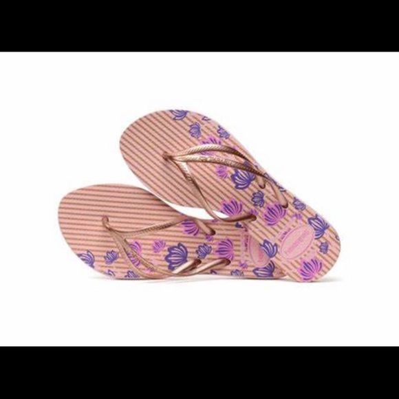NWT HAVAIANAS TRIA ROSA 9/10 39-STYLE RUNS SMALL SAYS 9/10 but fits like a 8-8.5 - Picture 5 of 6